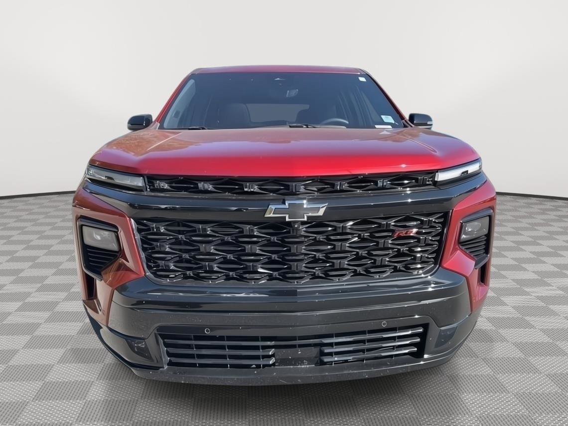 Used 2024 Chevrolet Traverse RS image 8