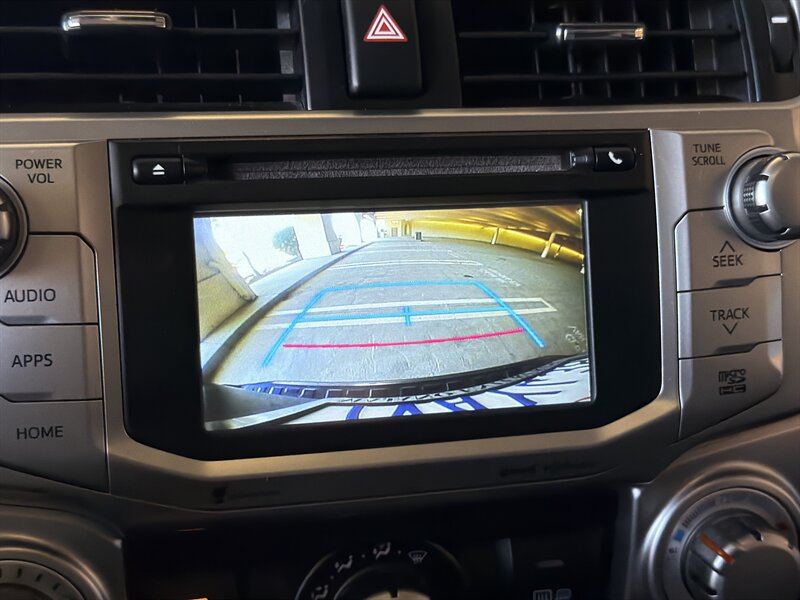 Used 2016 Toyota 4Runner SR5 Premium RWD image 19