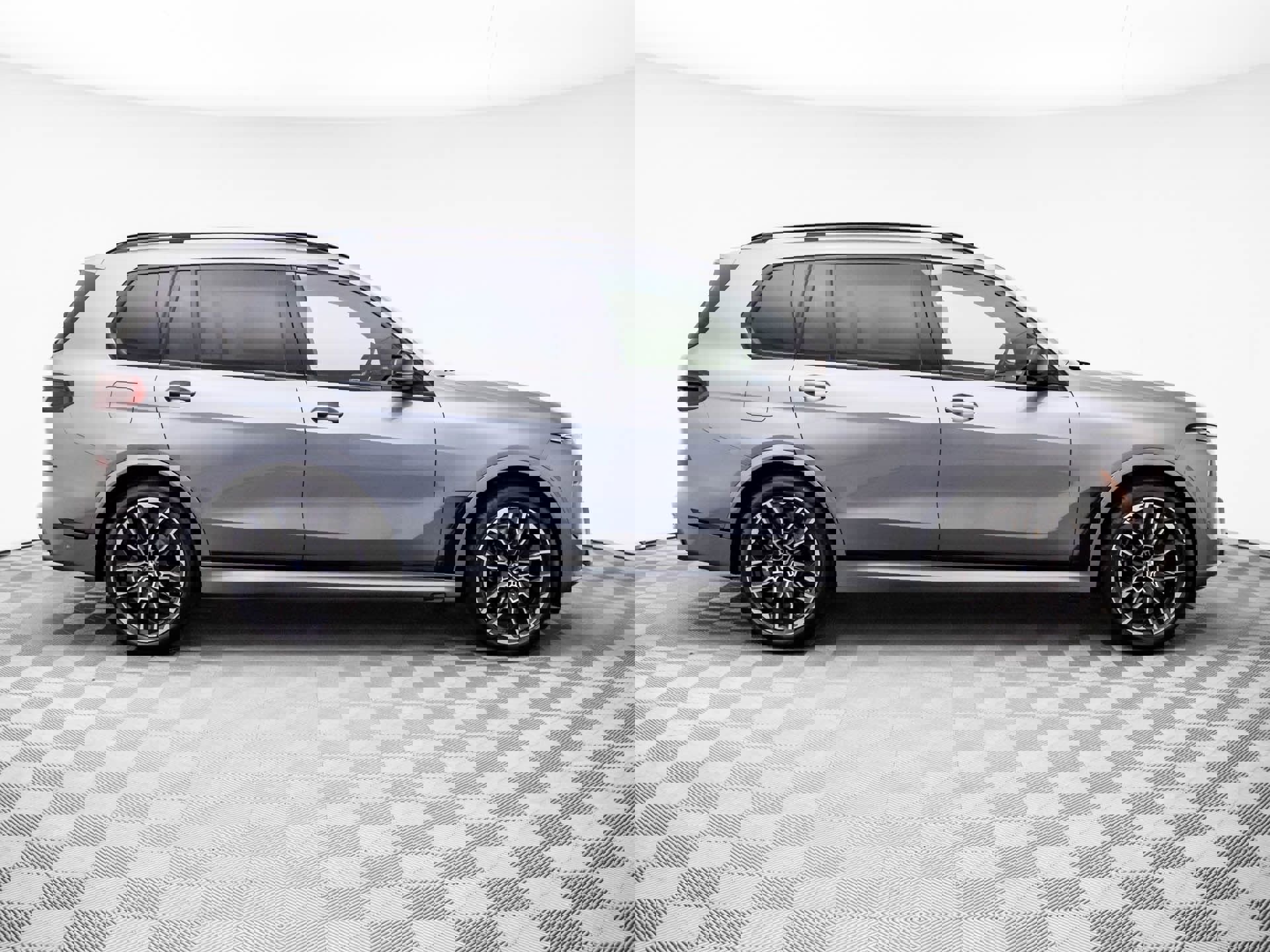 New 2026 BMW X7 M60i image 8