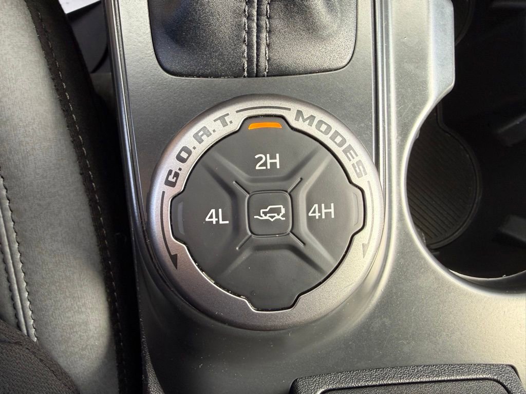 Used 2024 Ford Bronco Black Diamond image 22