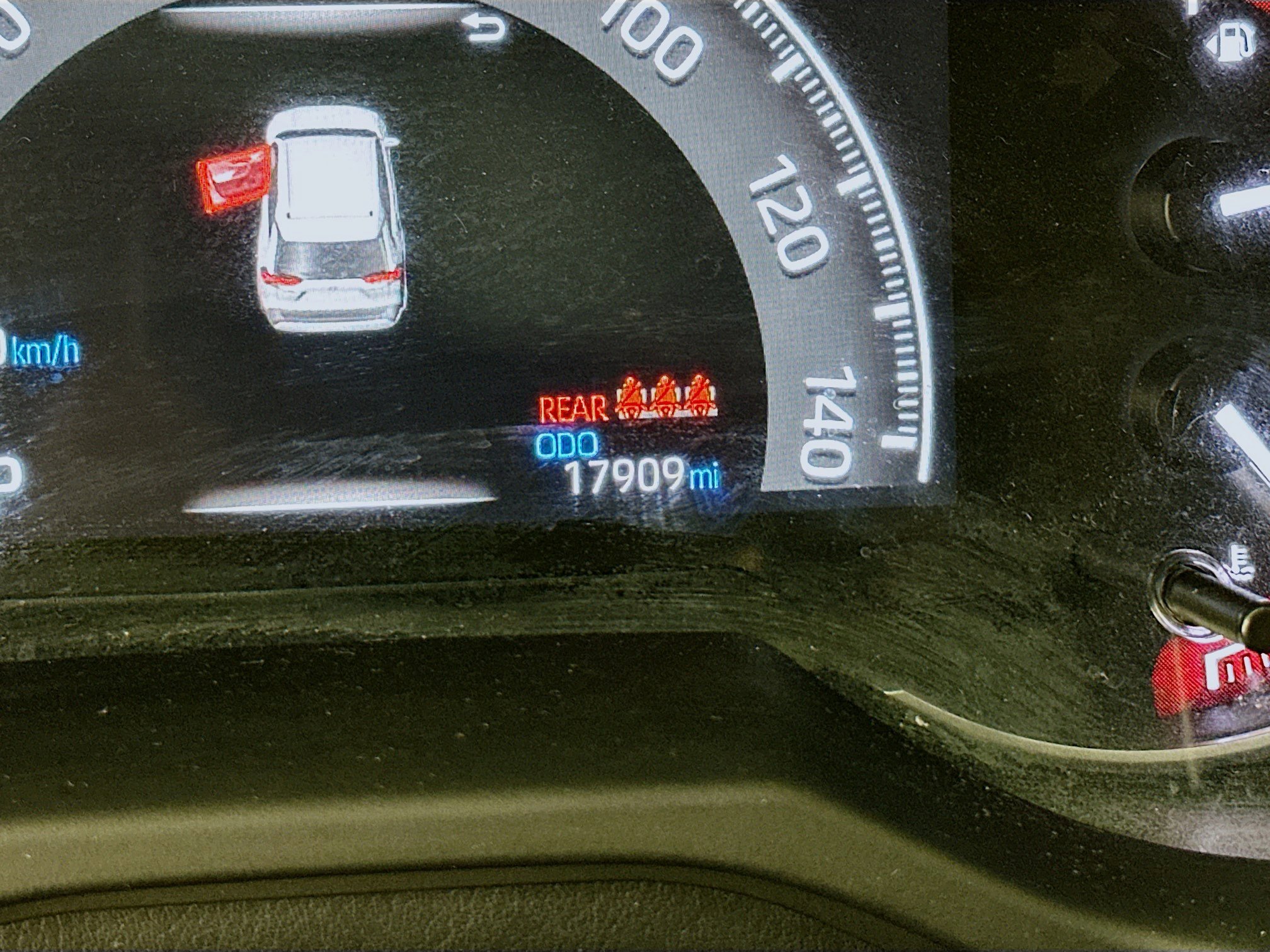 Used 2025 Toyota RAV4 LE image 18