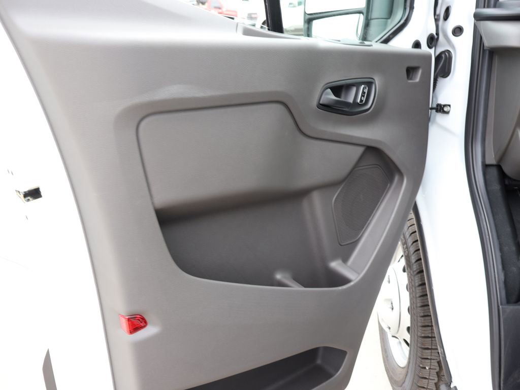 New 2026 Ford Transit 150 148 Medium Roof AWD image 16