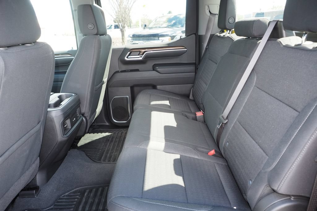 Used 2022 Chevrolet Silverado 1500 RST AWD/4WD image 15