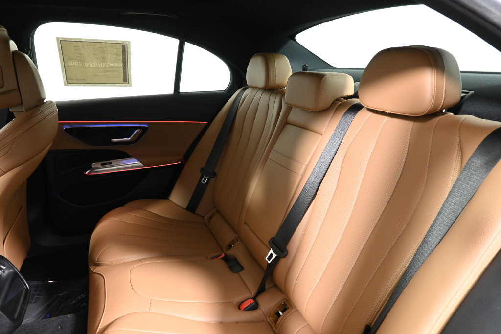 Certified 2026 Mercedes-Benz E 350 4MATIC Sedan image 4