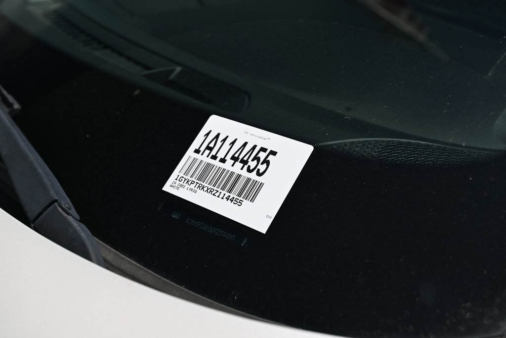 Used 2024 Cadillac Lyriq Sport RWD image 19