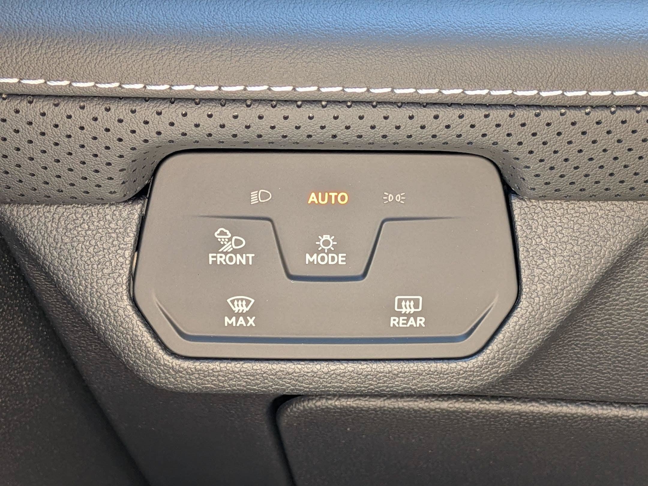 New 2026 Volkswagen Atlas SE AWD/4WD image 17