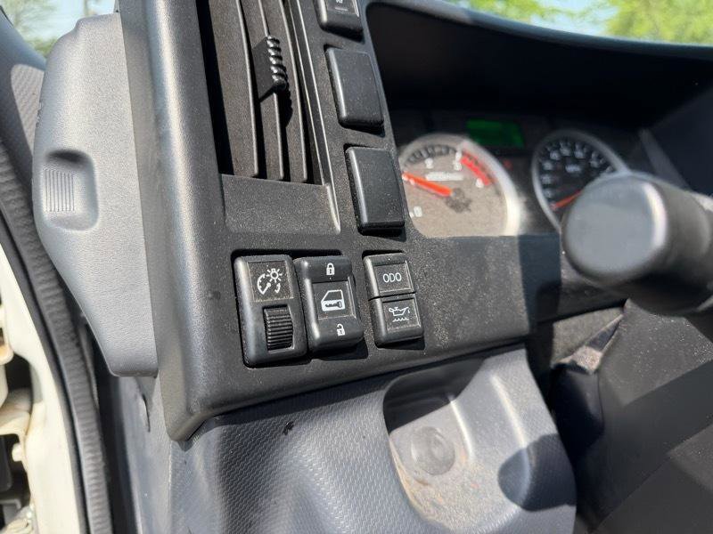 Used 2023 Chevrolet Low Cab Forward 5500XD RWD image 28