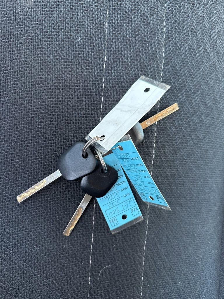 Used 2022 GMC Savana 2500 Work Van w/ Driver Convenience Package image 31