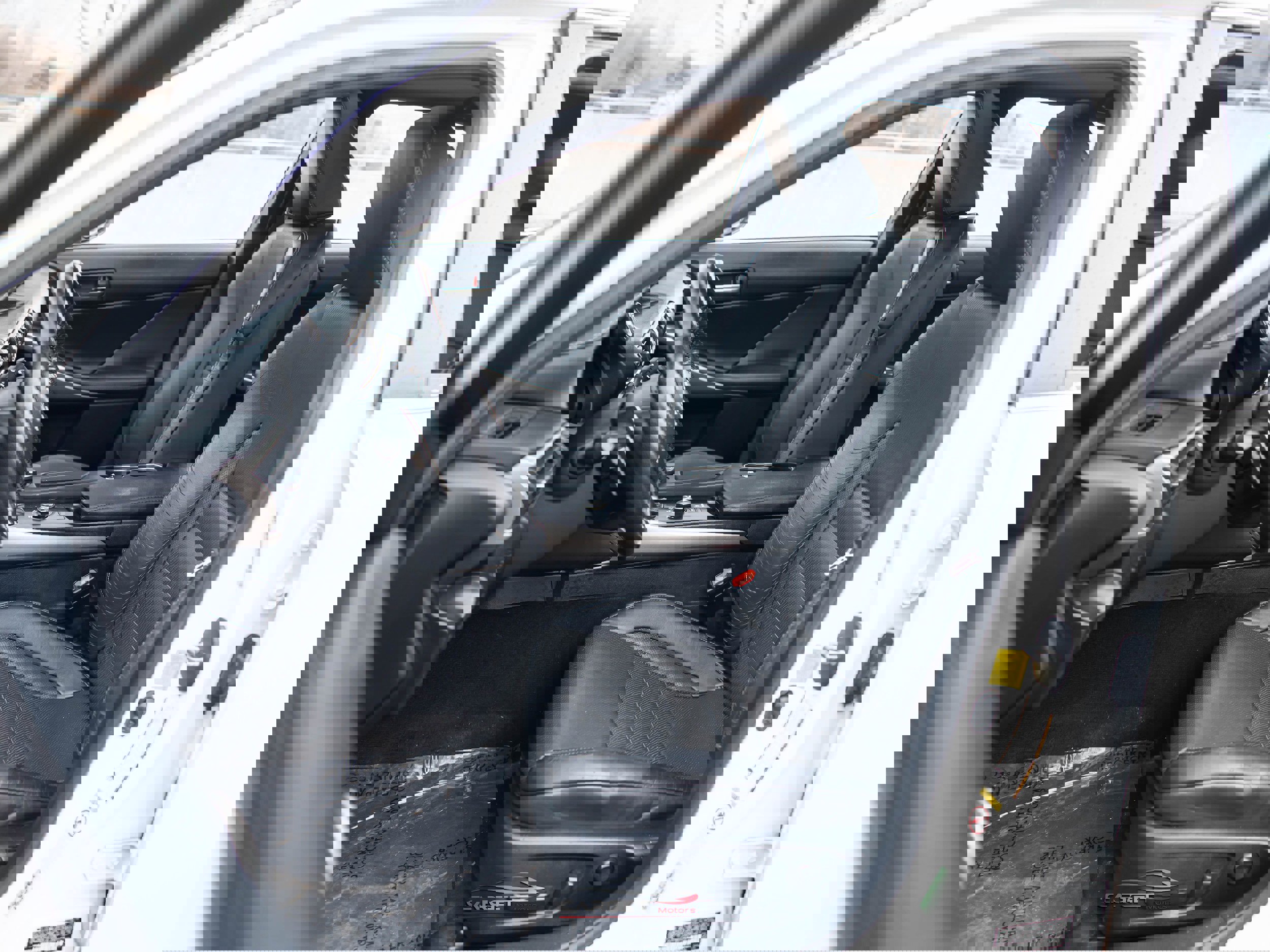 Used 2019 Lexus IS 300 F Sport w/ F Sport Package image 15