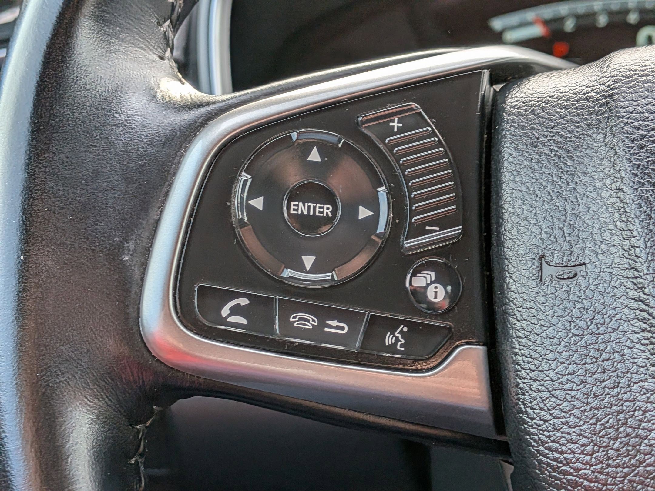 Used 2017 Honda CR-V EX-L image 16