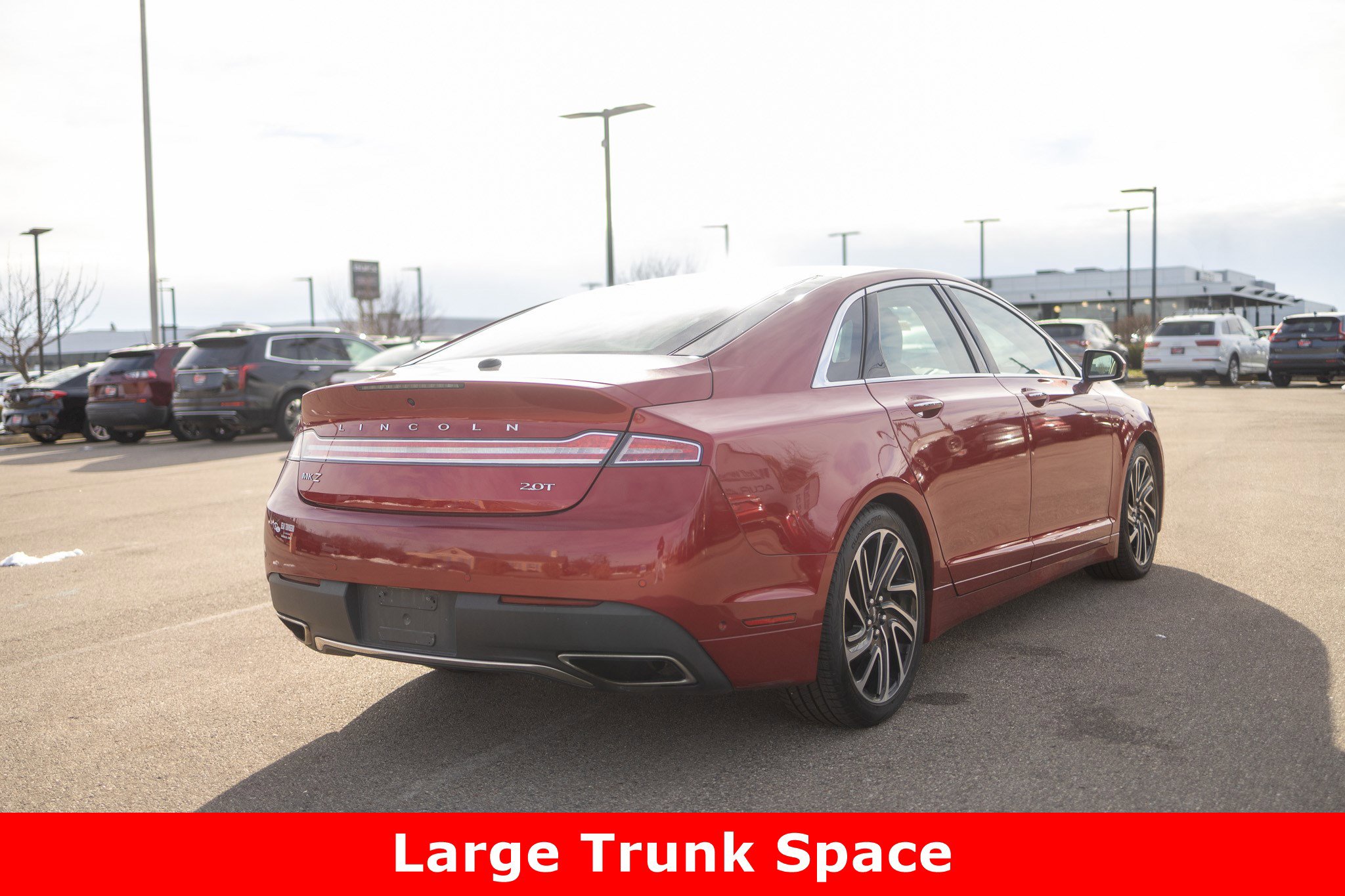 Used 2020 Lincoln MKZ Reserve w/ Luxury Package image 3
