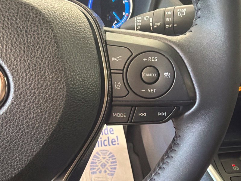 Used 2020 Toyota RAV4 XSE w/ All Weather Liner Package AWD/4WD image 28