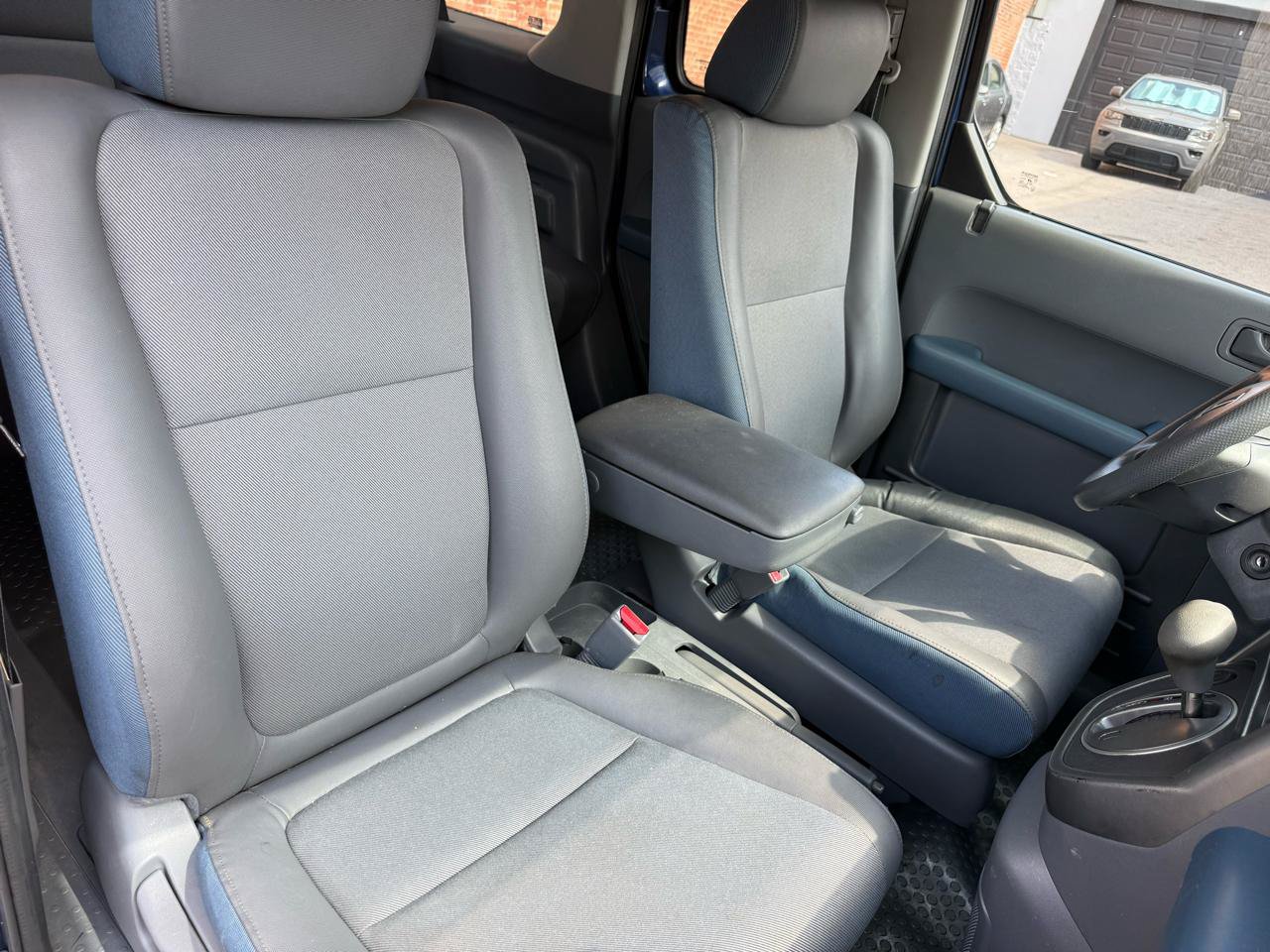 Used 2003 Honda Element EX image 9