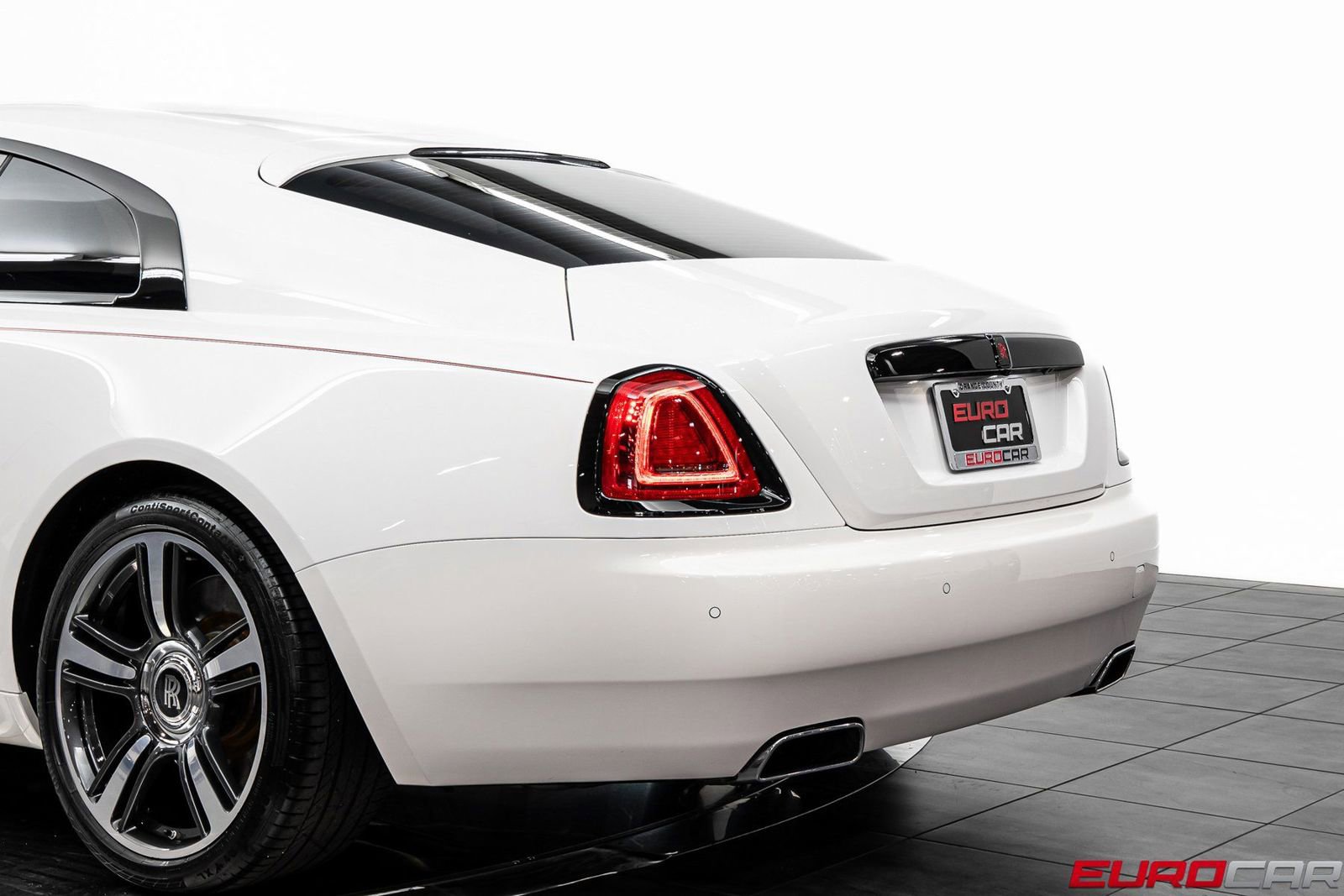 Used 2018 Rolls-Royce Wraith image 12