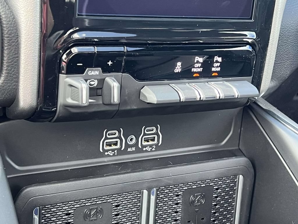 New 2027 RAM 1500 Laramie w/ Night Edition AWD/4WD image 23