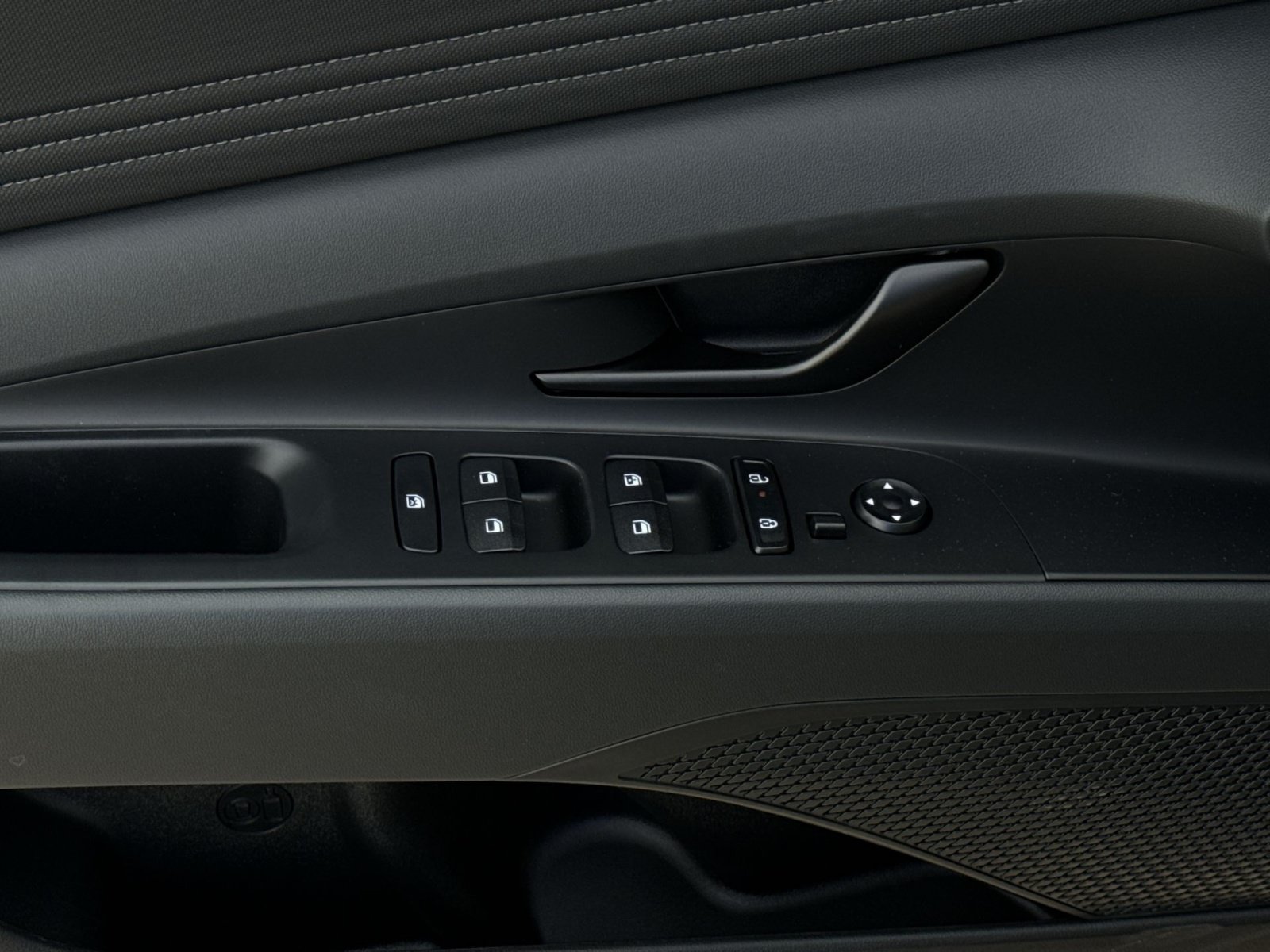 New 2026 Hyundai Elantra SEL Sport Premium FWD image 29