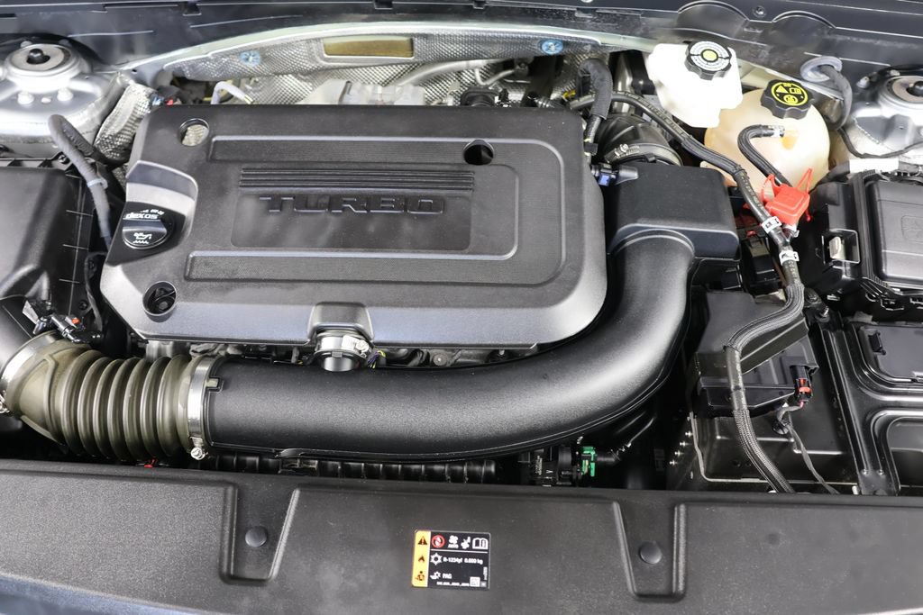 Used 2023 Buick Envision Essence AWD/4WD image 24