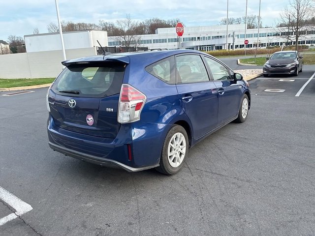Used 2016 Toyota Prius V Three image 9