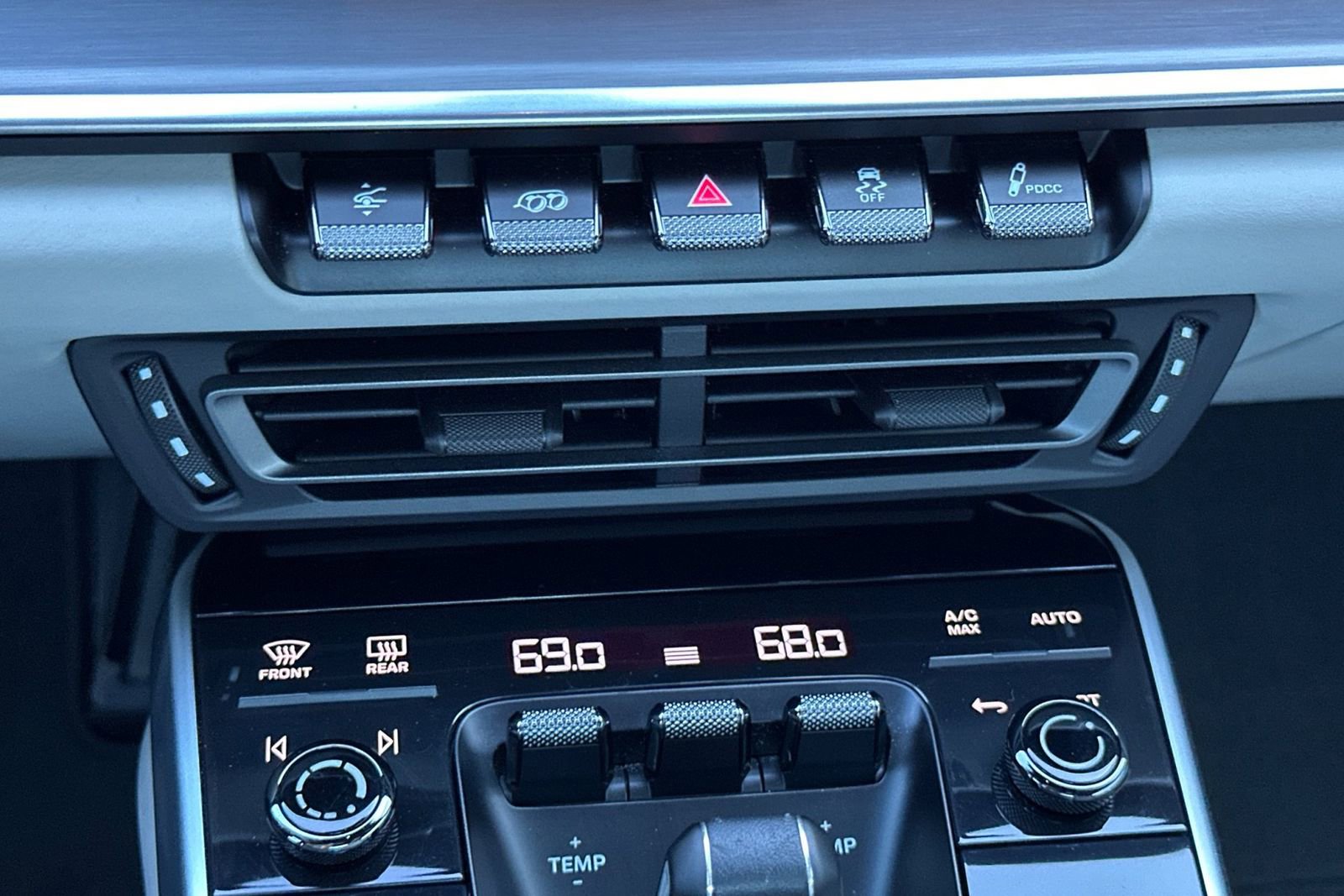 Used 2022 Porsche 911 Turbo S image 24