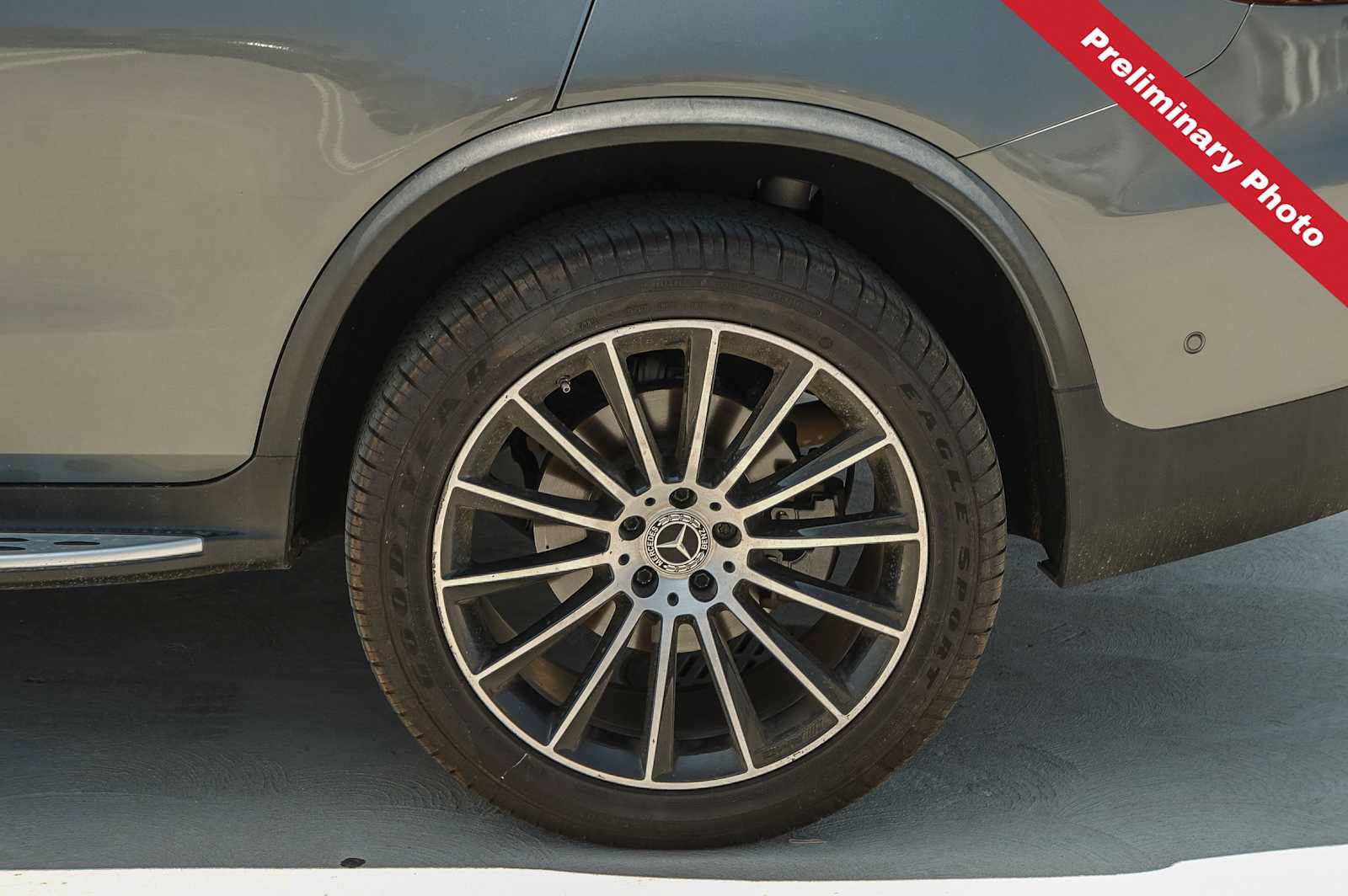 Used 2018 Mercedes-Benz GLC 300 4MATIC Coupe image 11