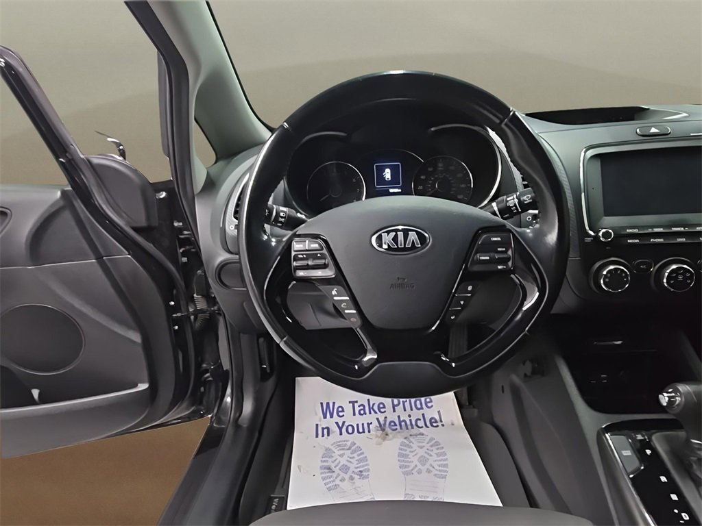 Used 2018 Kia Forte S image 21