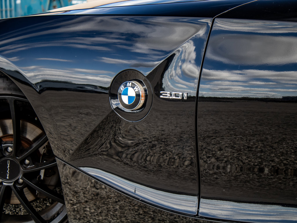 Used 2008 BMW Z4 3.0i RWD image 10