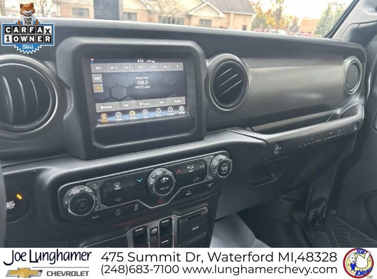 Used 2023 Jeep Wrangler Willys image 16