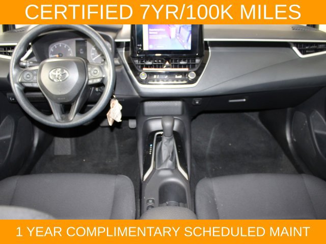 Used 2025 Toyota Corolla LE FWD image 15