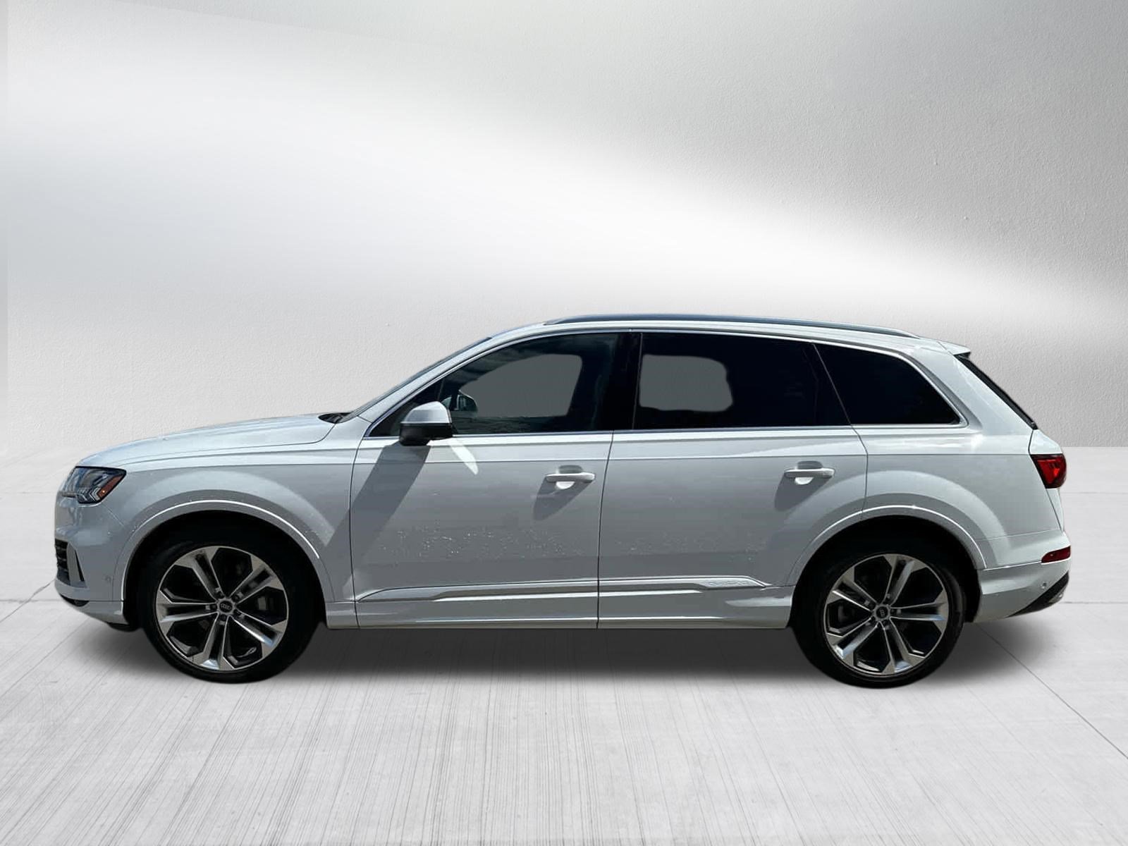 Used 2023 Audi Q7 3.0T Prestige w/ Prestige Package AWD/4WD image 4