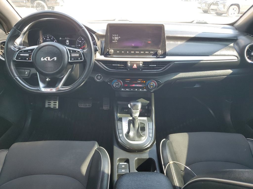 Used 2023 Kia Forte GT-Line w/ GT-Line Technology Package image 10