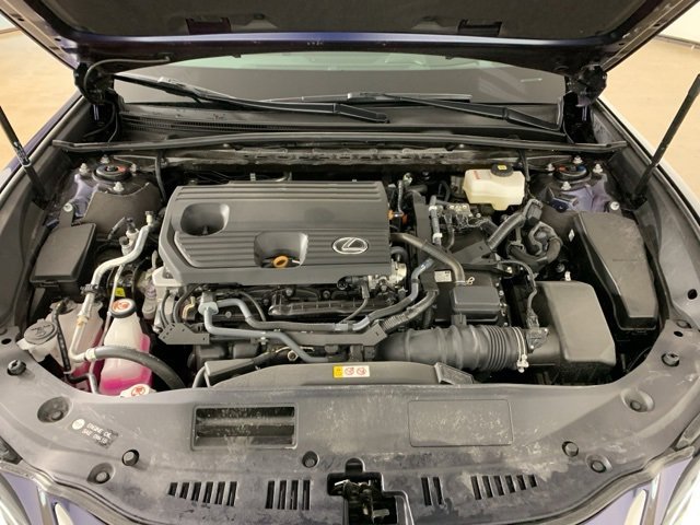 Used 2025 Lexus ES 300h w/ Accessory Package (Z2) image 45