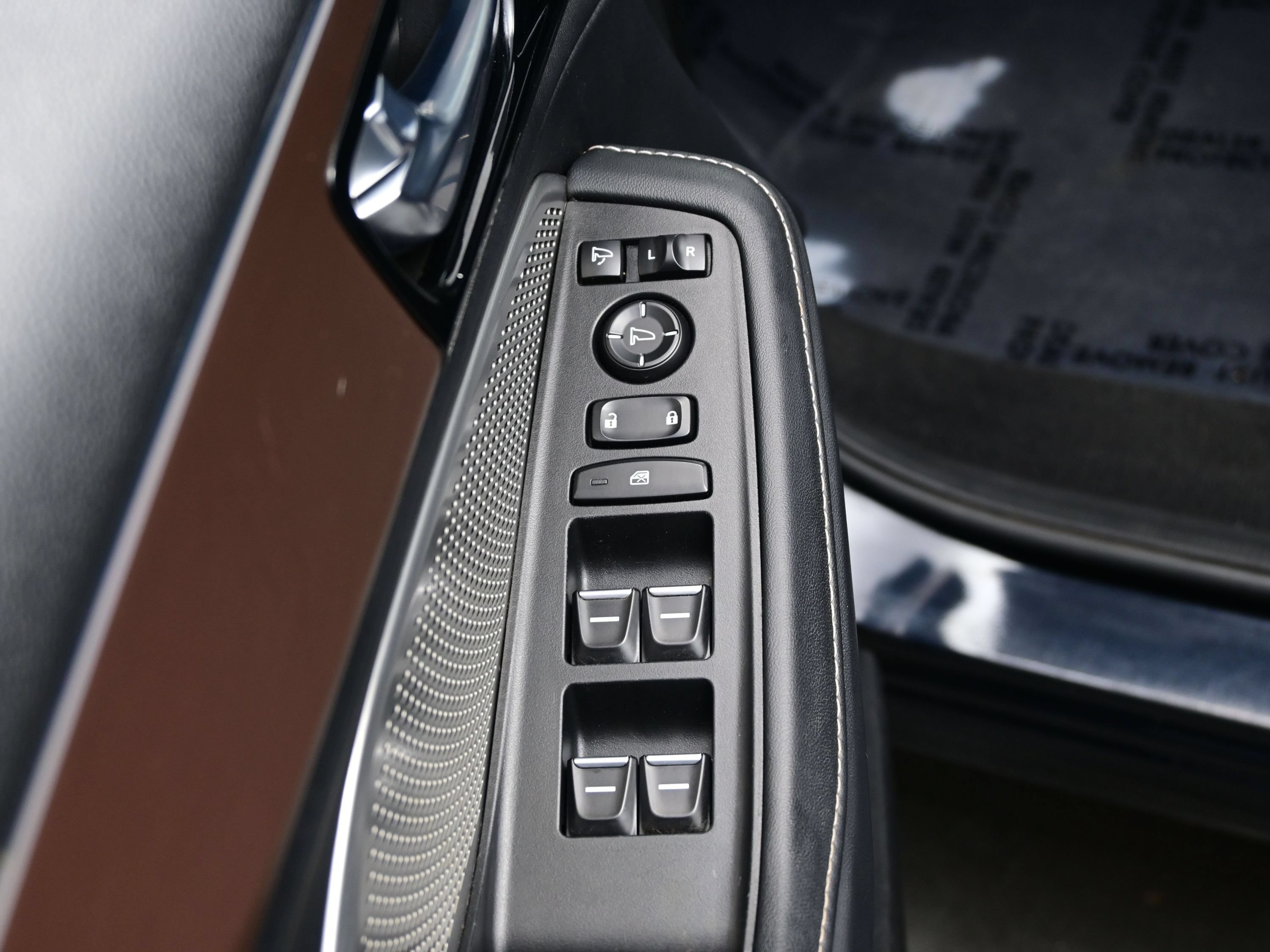 Used 2022 Acura MDX w/ Technology Package FWD image 10