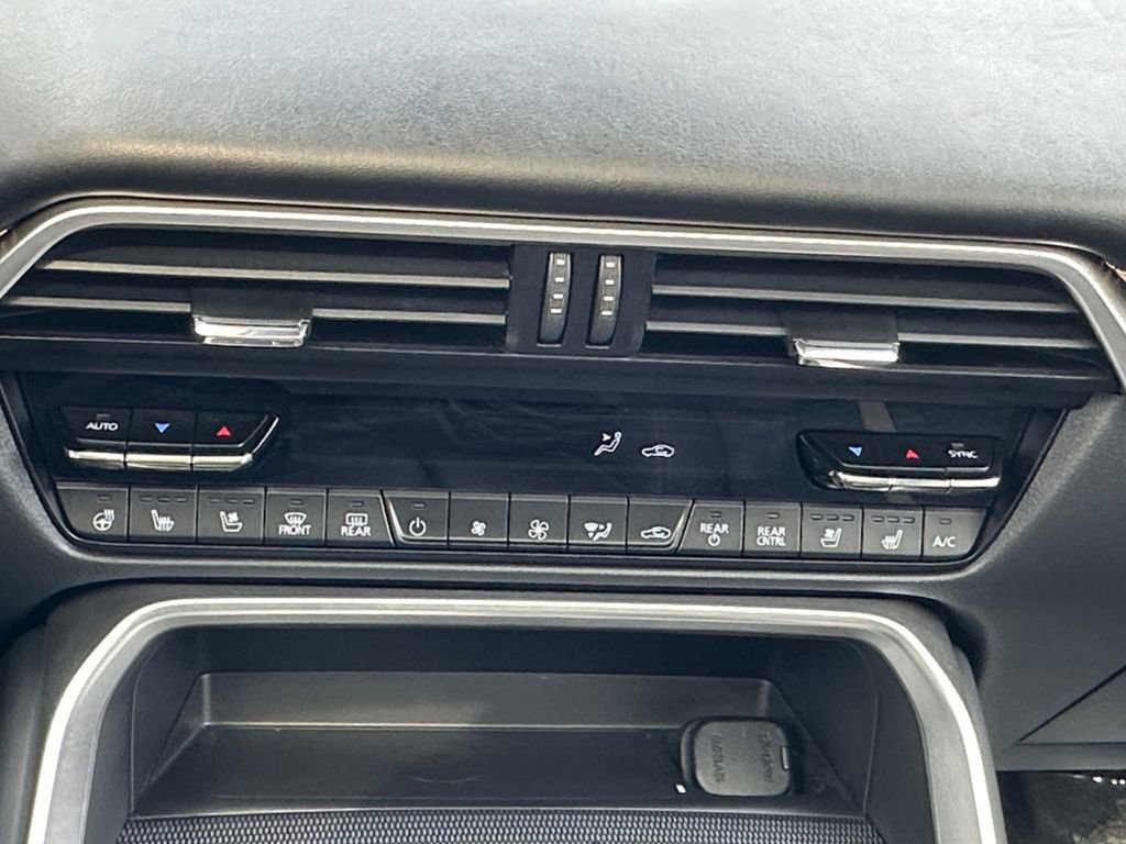 Certified 2025 MAZDA CX-90 3.3 Turbo S w/ Premium Package image 19