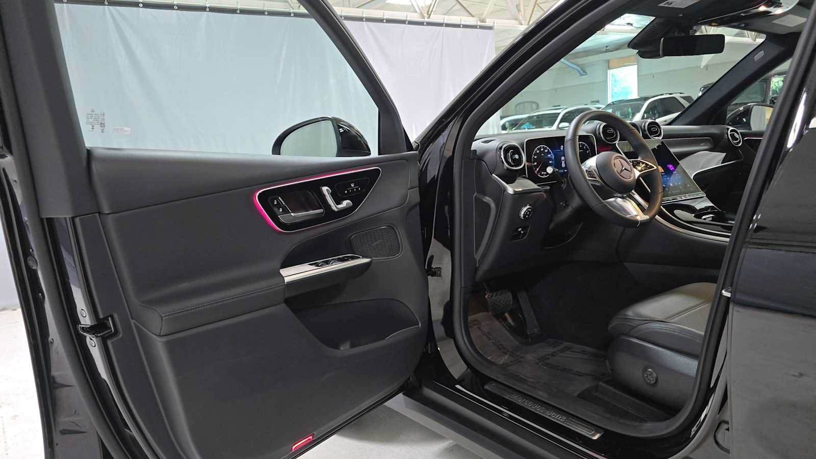 Certified 2026 Mercedes-Benz GLC 300 4MATIC image 19