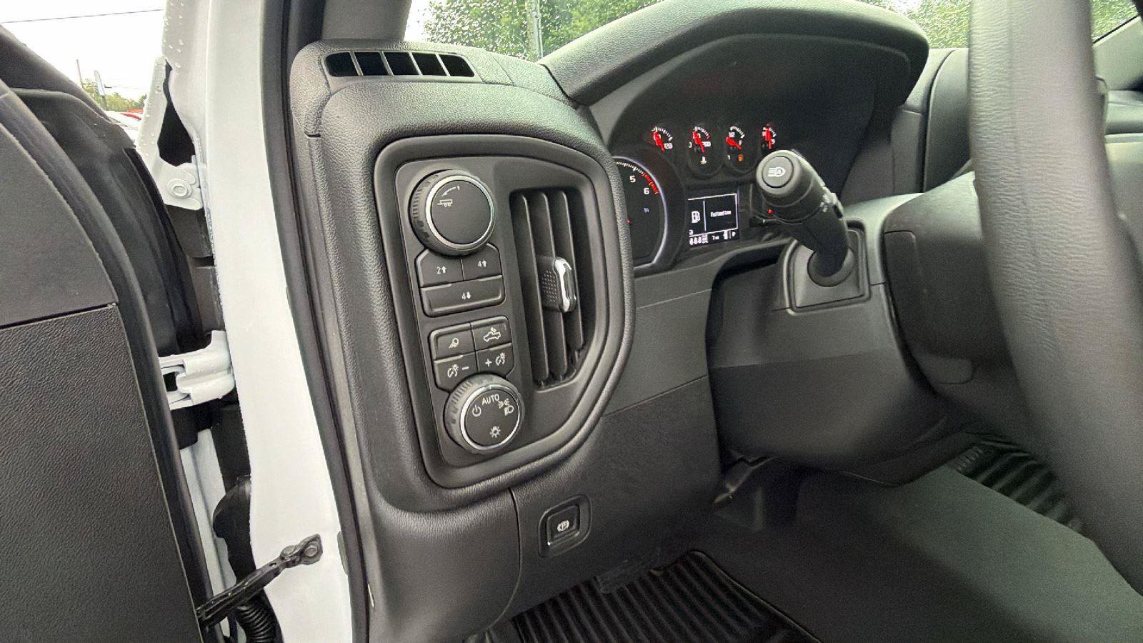 New 2026 Chevrolet Silverado 2500 Custom w/ Custom Value Package AWD/4WD image 18