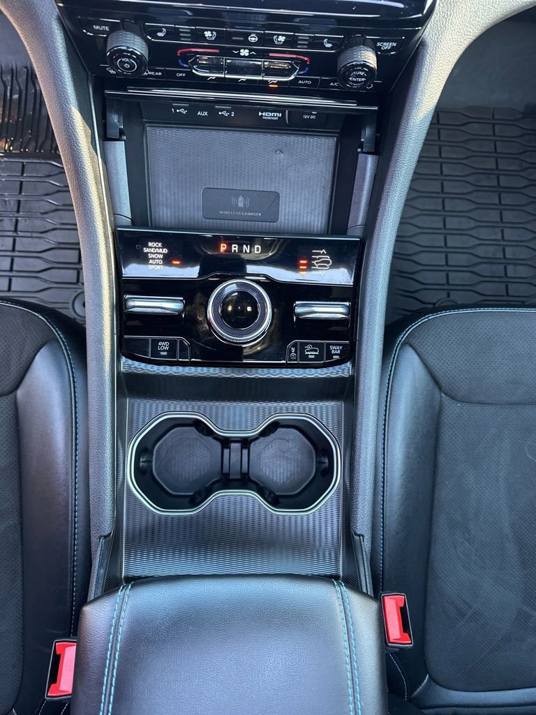 Used 2024 Jeep Grand Cherokee Trailhawk w/ Luxury Tech Group III image 33