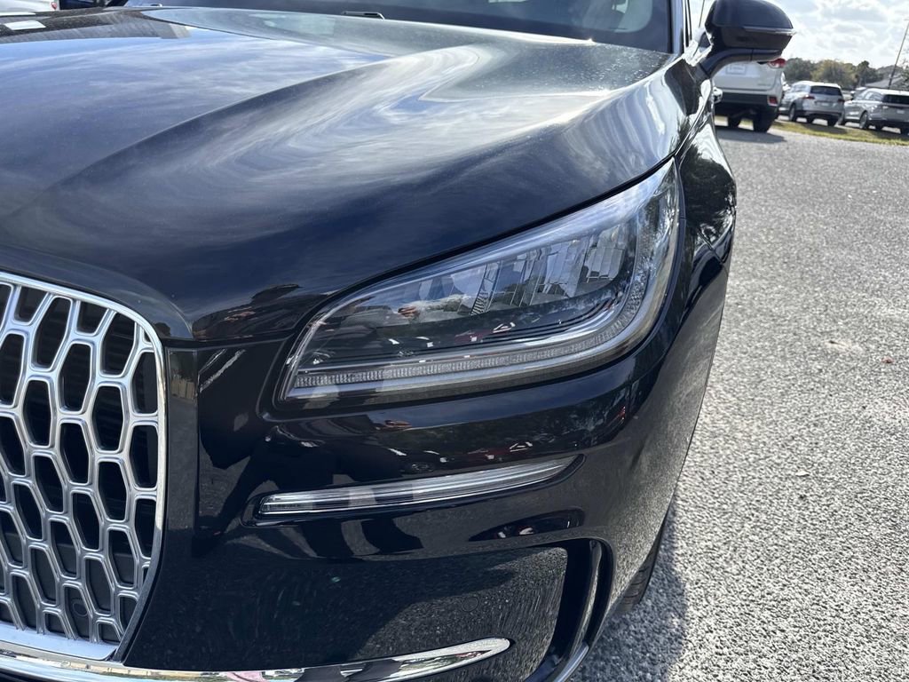 New 2026 Lincoln Corsair Premiere image 9
