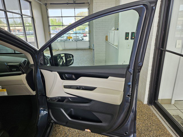 New 2026 Honda Odyssey Elite image 16