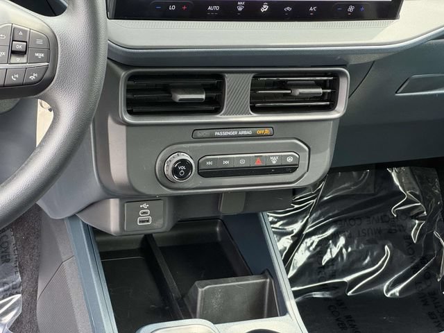 Used 2026 Ford Maverick XL FWD image 21