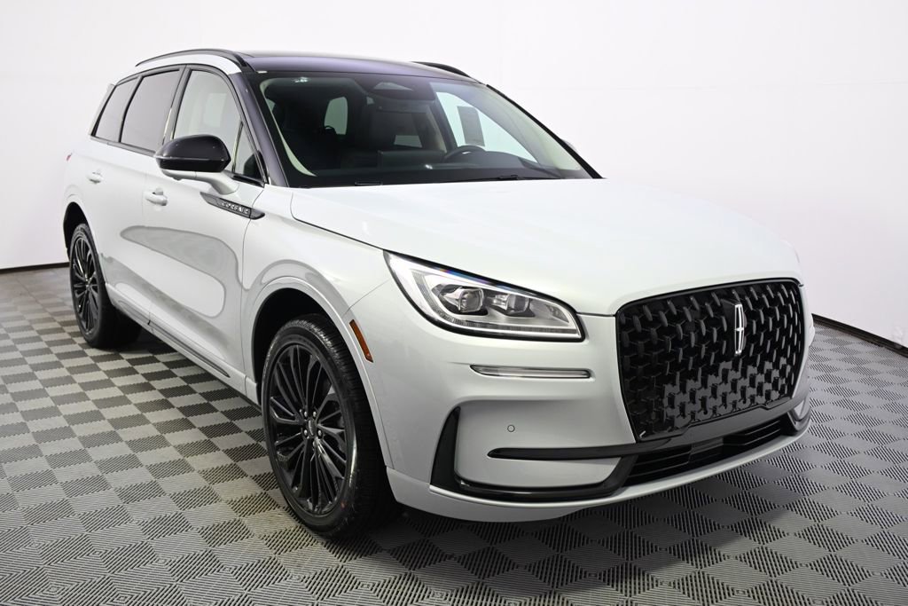 New 2026 Lincoln Corsair Reserve w/ Jet Appearance Package image 8