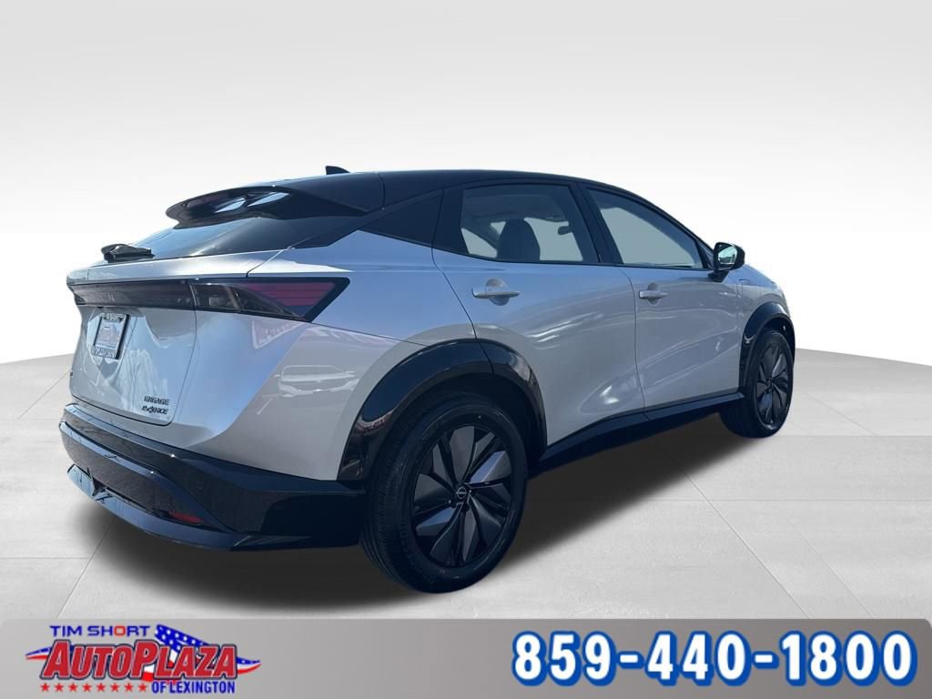 Used 2024 Nissan Ariya AWD image 11