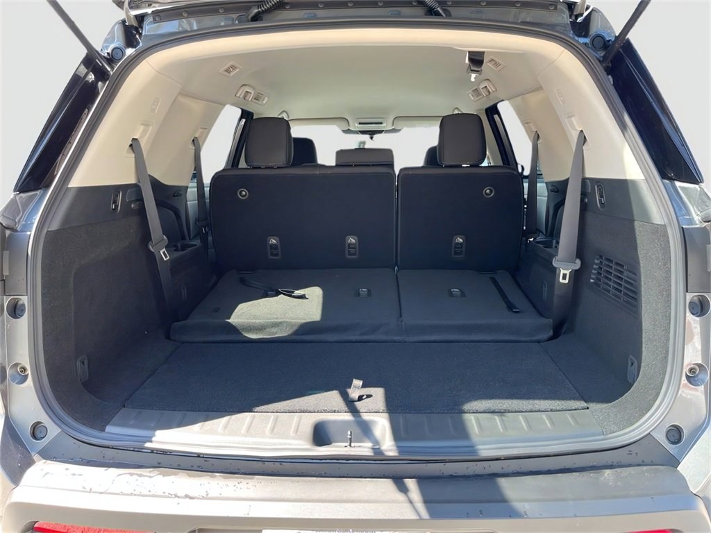 Certified 2025 Nissan Pathfinder S image 25