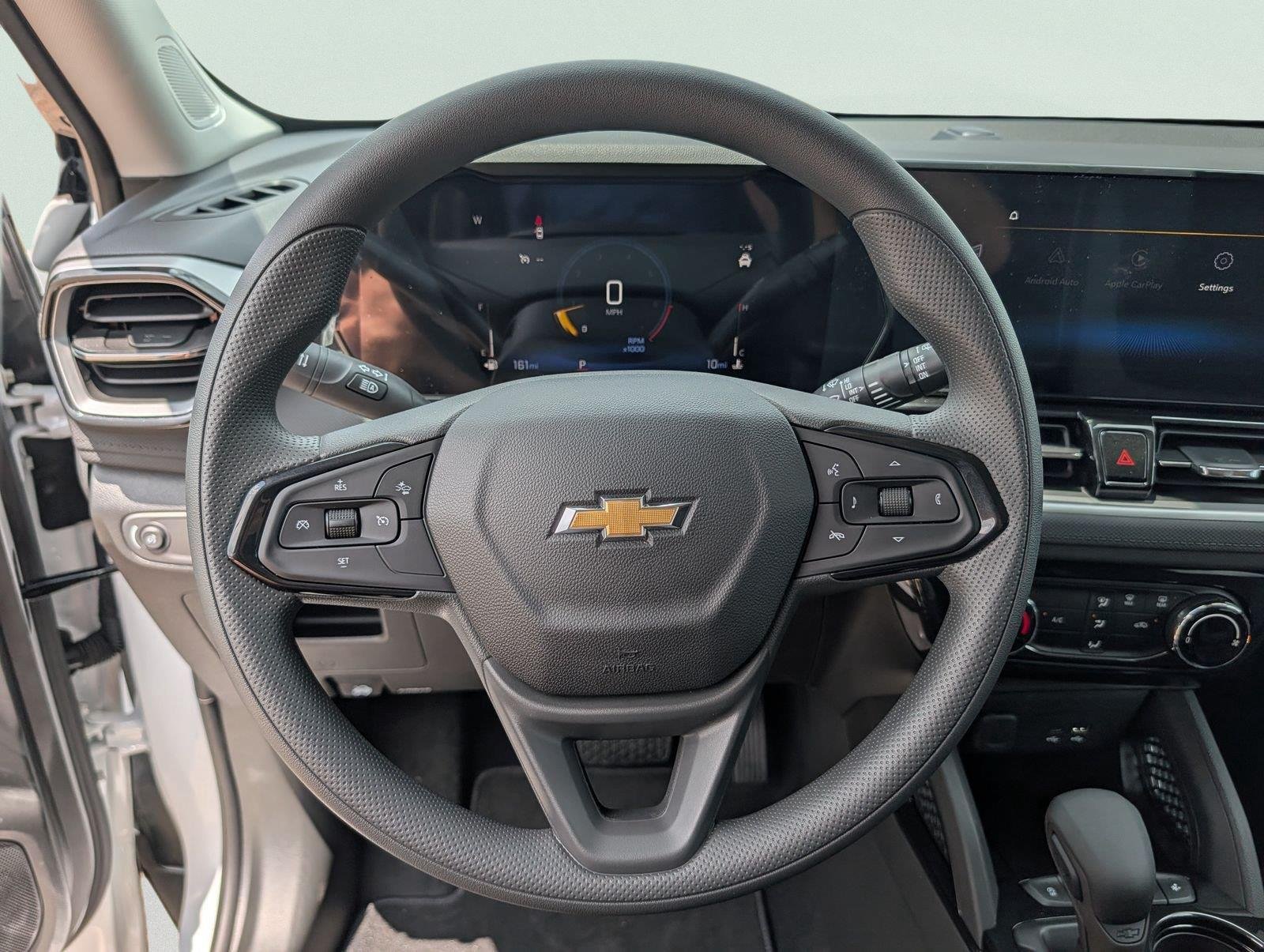 New 2026 Chevrolet TrailBlazer LT w/ Driver Confidence Package FWD image 13