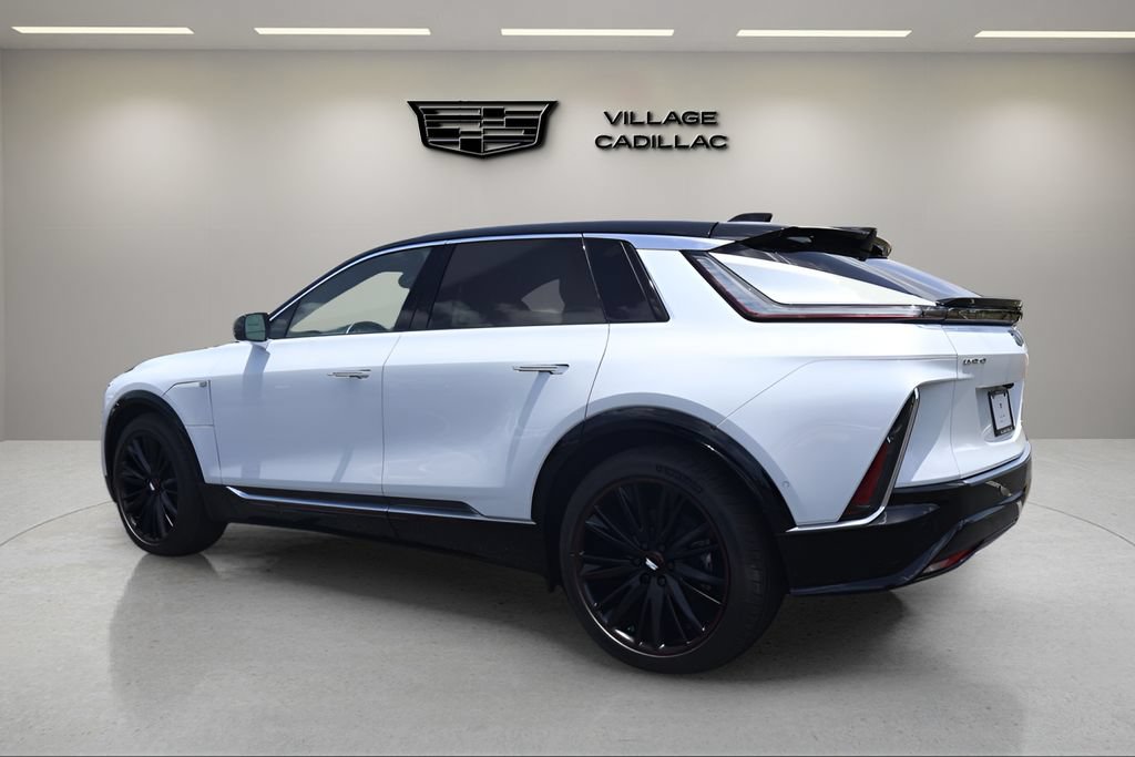 New 2026 Cadillac Lyriq Premium Luxury w/ LPO, Red Accent Package RWD image 3