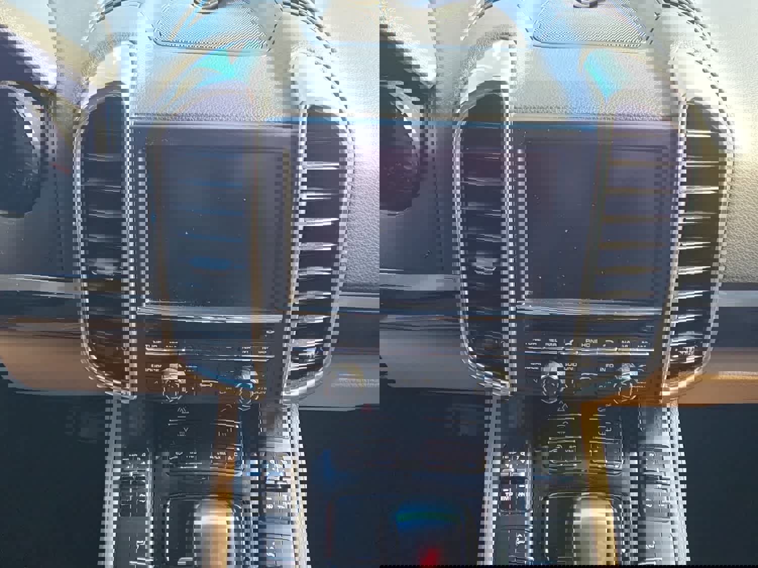 Used 2015 Porsche Cayenne S image 9