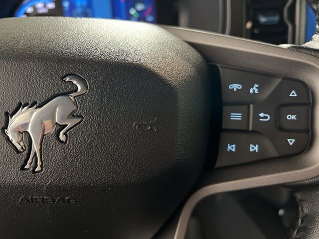 Used 2023 Ford Bronco Wildtrak image 15