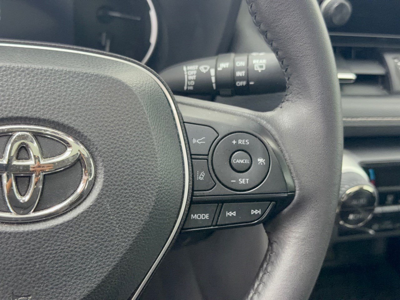 Certified 2023 Toyota RAV4 XLE Premium FWD image 19