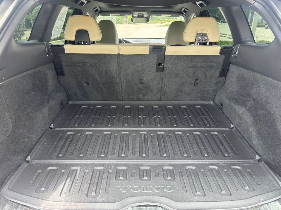 Used 2015 Volvo XC60 T5 Platinum FWD image 30