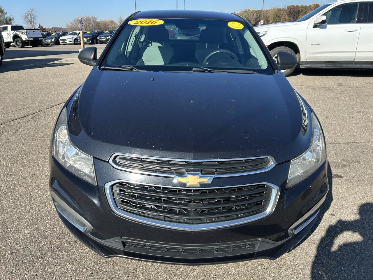 Used 2016 Chevrolet Cruze LS FWD image 2