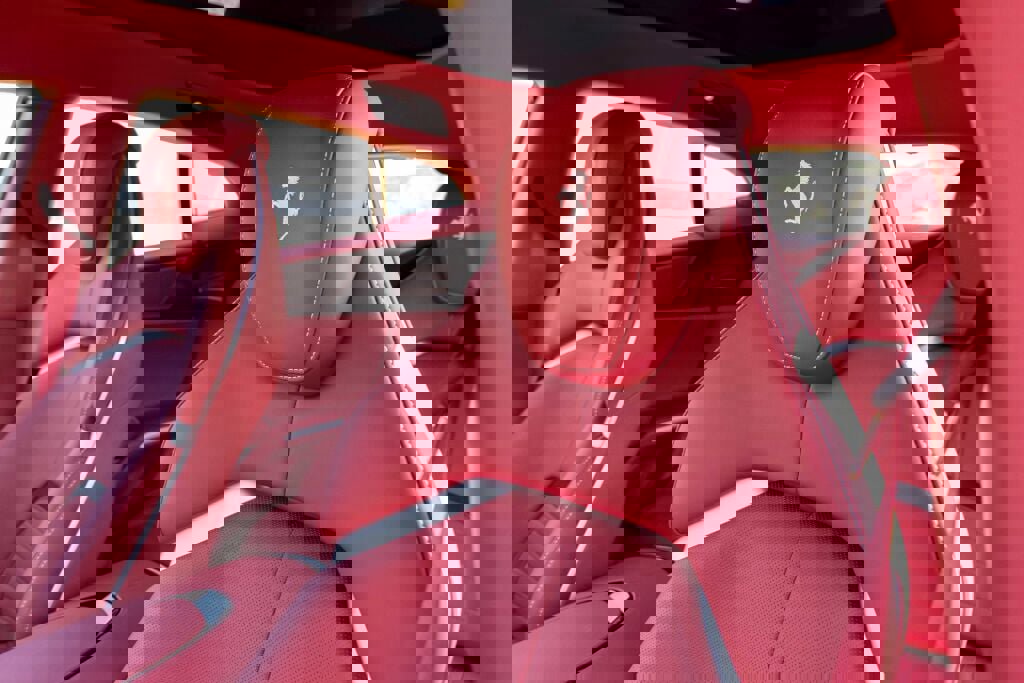 Certified 2025 Ferrari Purosangue image 23